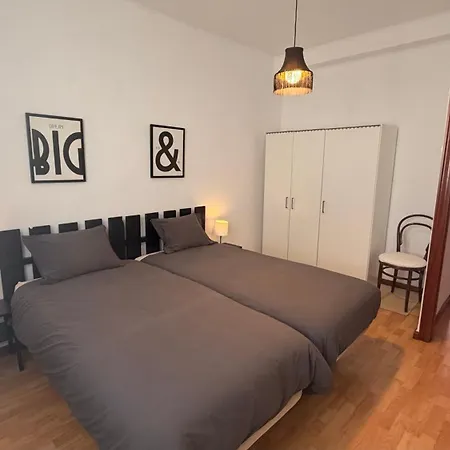 Apartment Fm *